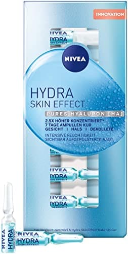 Blaue Nivea Hydra Skin Effect Verpackung mit Ampullen, davor einzelne Ampulle