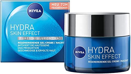 Nivea Hydra Skin Effect Nacht-Gel-Creme, blauer Tiegel neben blauer Verpackung, weißer Hintergrund